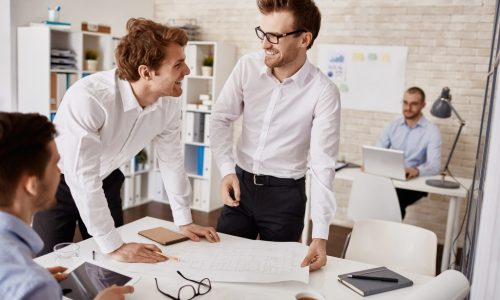 Comment les interactions au bureau créent de la performance ?