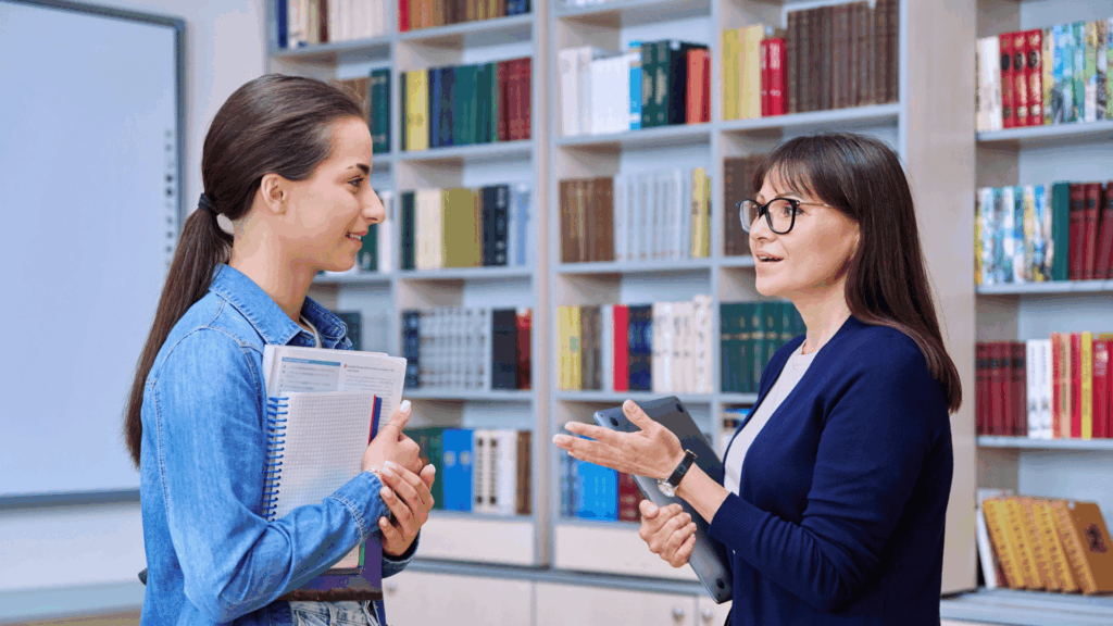 Discussion de deux collègues femmes