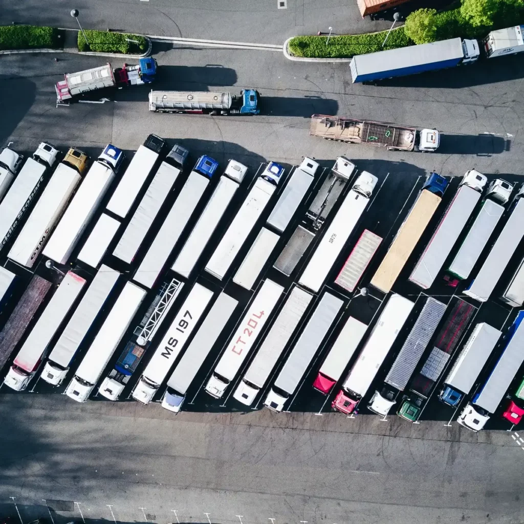 camions stationnés : gestion RH des routiers enjeux RSE